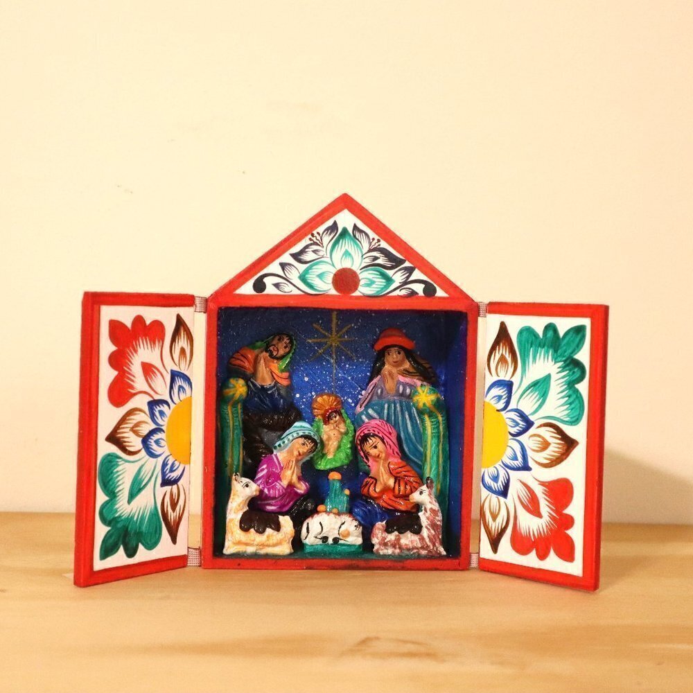 Nativity Scene Retablo Diorama Box Peruvian Folk‎ Art 5.40" Tall
